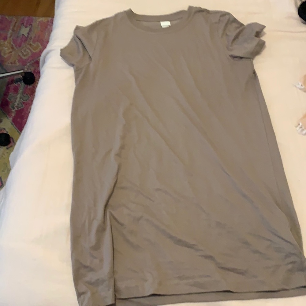 T-shirt dress